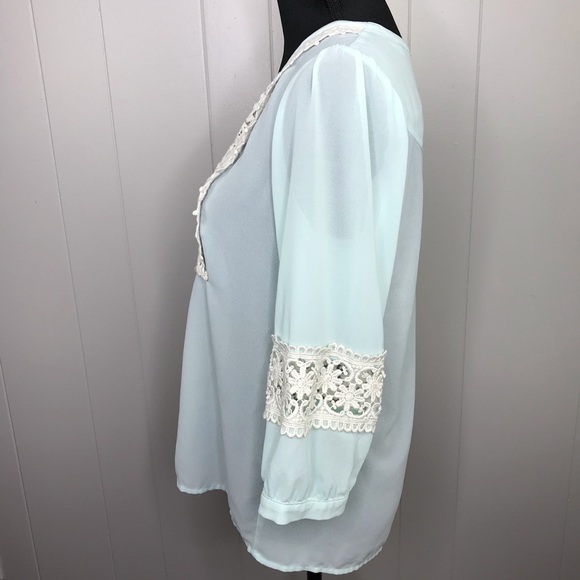 Forever 21 lace 3/4 sleeve blouse Sz S - Picture 7 of 12